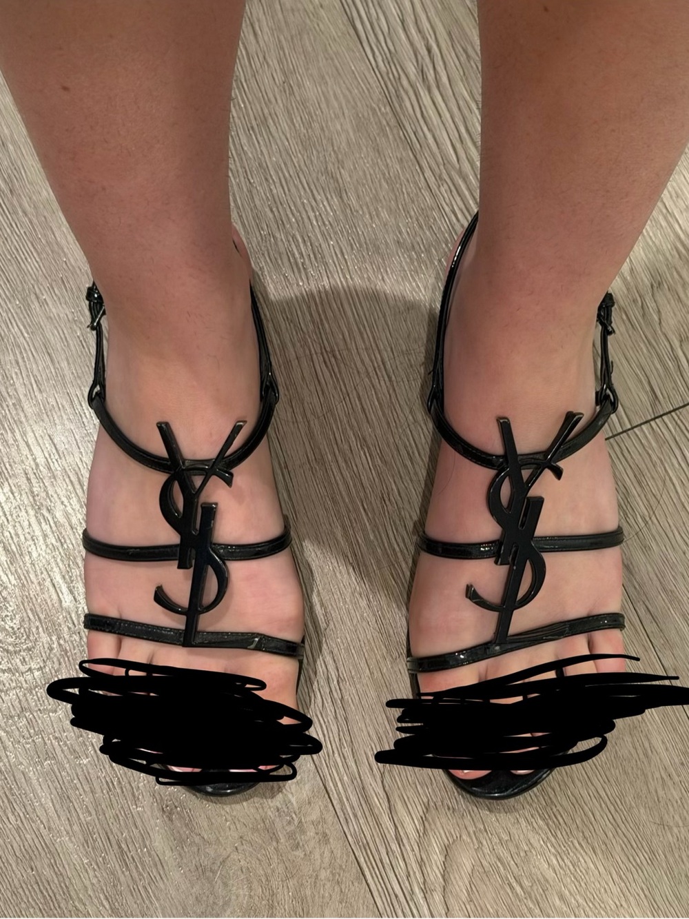 Saint Laurent Black Patent Leather Logo T-Strap Sandals size 38